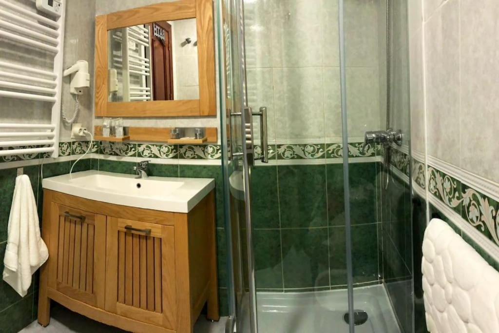 Appartamento Apartamento Junto A Catedral Granada Esterno foto